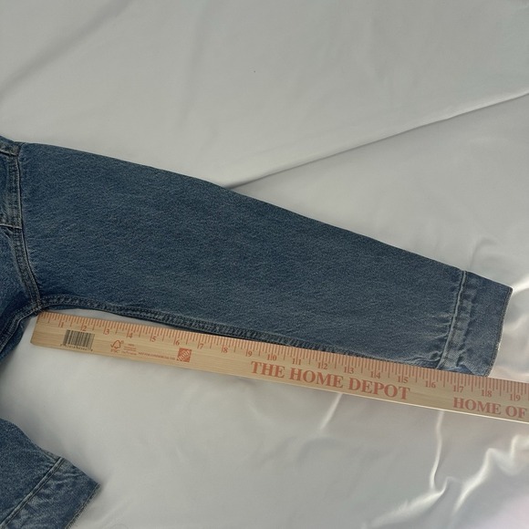 Old Navy Women's S- Denim Jacket Blue Medium Wash Lightly Distressed 100% Cotton - Picture 9 of 9